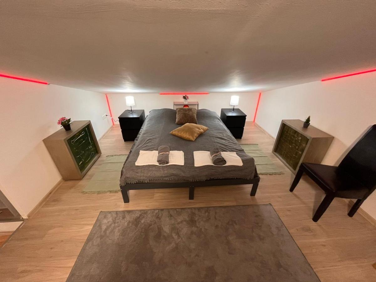 Апартаменты King House & Garden With Ac And Free Parking Possibility Будапешт Экстерьер фото